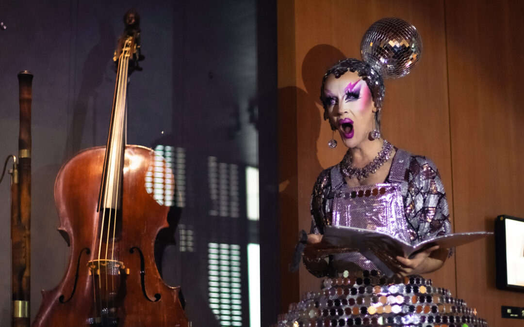 France 3 – A la Philharmonie de Paris, Élysée Moon réinvente les visites guidées